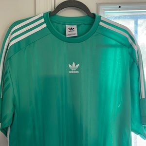 Adidas shirt